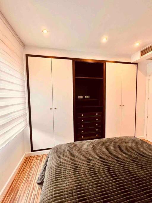 דירות מורסיה Apartamento Centrico Con Plaza De Garaje Y Piscina מראה חיצוני תמונה